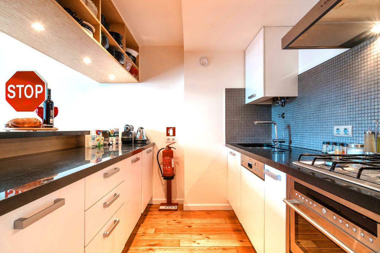 Apartment Modern Loft With Sunny 130sqm Terrace! Lisbon